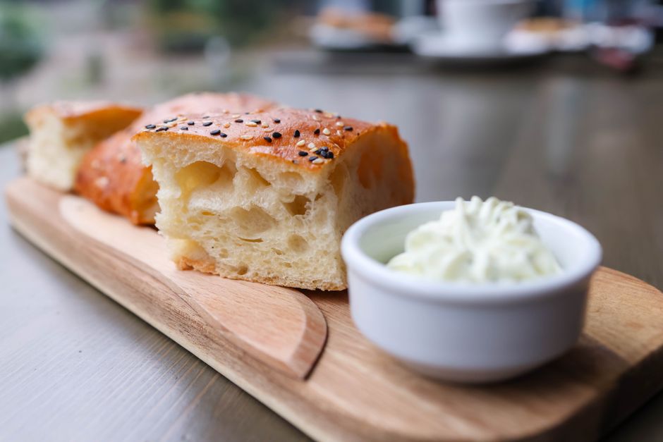 Focaccia cu urzici