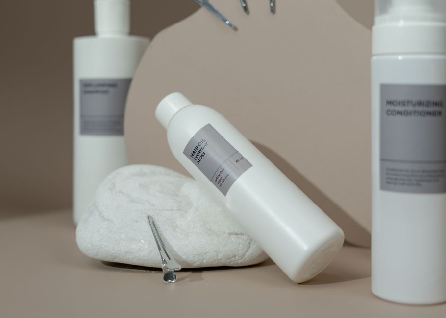 Șampon solid cu urzică: rețetă zero-waste pentru scalp echilibrat